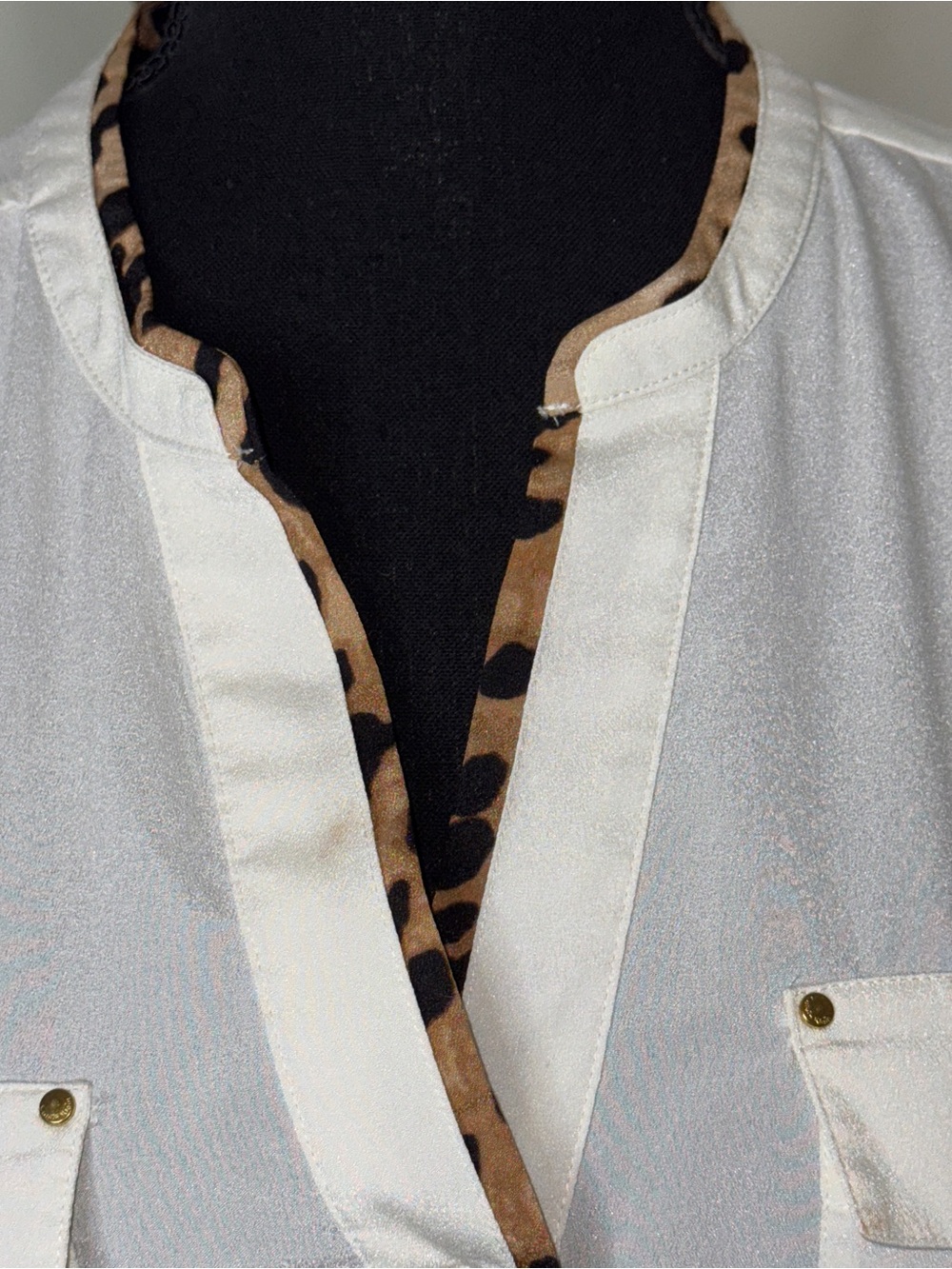 Calvin Klein White Leopard Print Button Down Blouse Size M - Picture 5 of 8